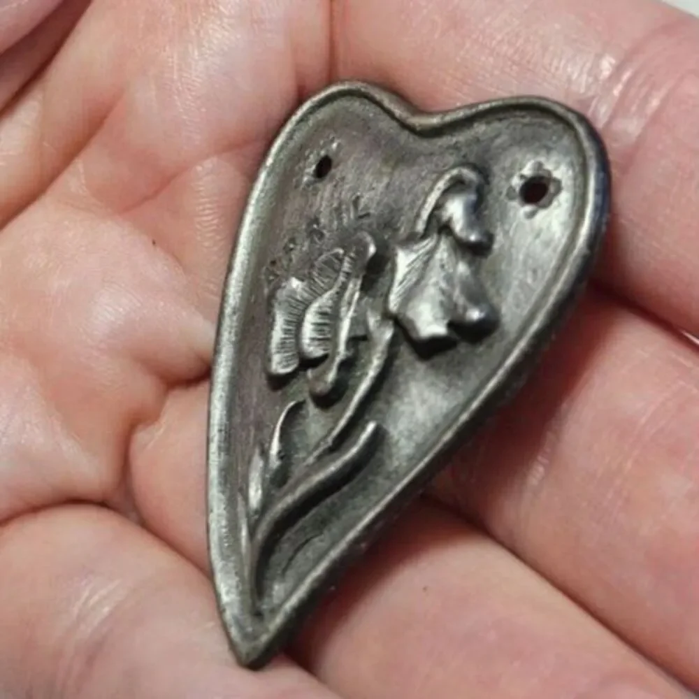 Unbranded pretty heart